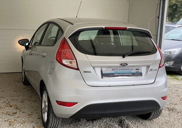 Ford Fiesta cena 25900 przebieg: 149000, rok produkcji 2013 z Mława małe 529